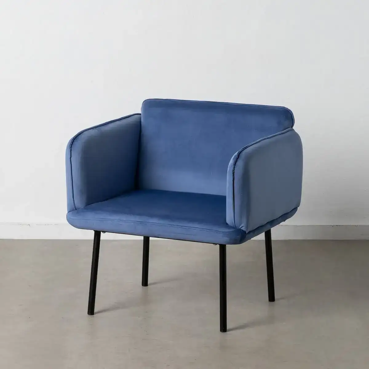 Fauteuil tissu synthetique bleu metal_5095. DIAYTAR COTE D'IVOIRE - Votre Pass vers la Découverte. Explorez notre boutique en ligne et plongez dans un voyage à travers des produits authentiques et contemporains, tous réunis sous un même toit.