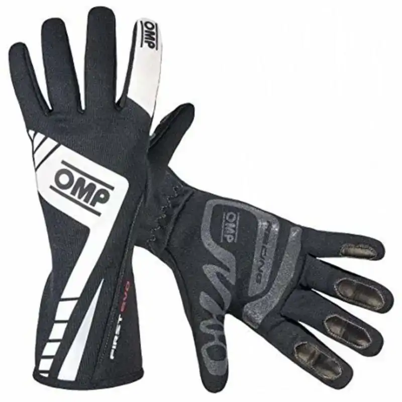 Gants omp first evo noir blanc s noir_7828. DIAYTAR COTE D'IVOIRE - Où Choisir est un Acte d'Amour pour le Côte d'Ivoire. Explorez notre boutique en ligne et choisissez des articles qui célèbrent la culture et l'artisanat du pays.