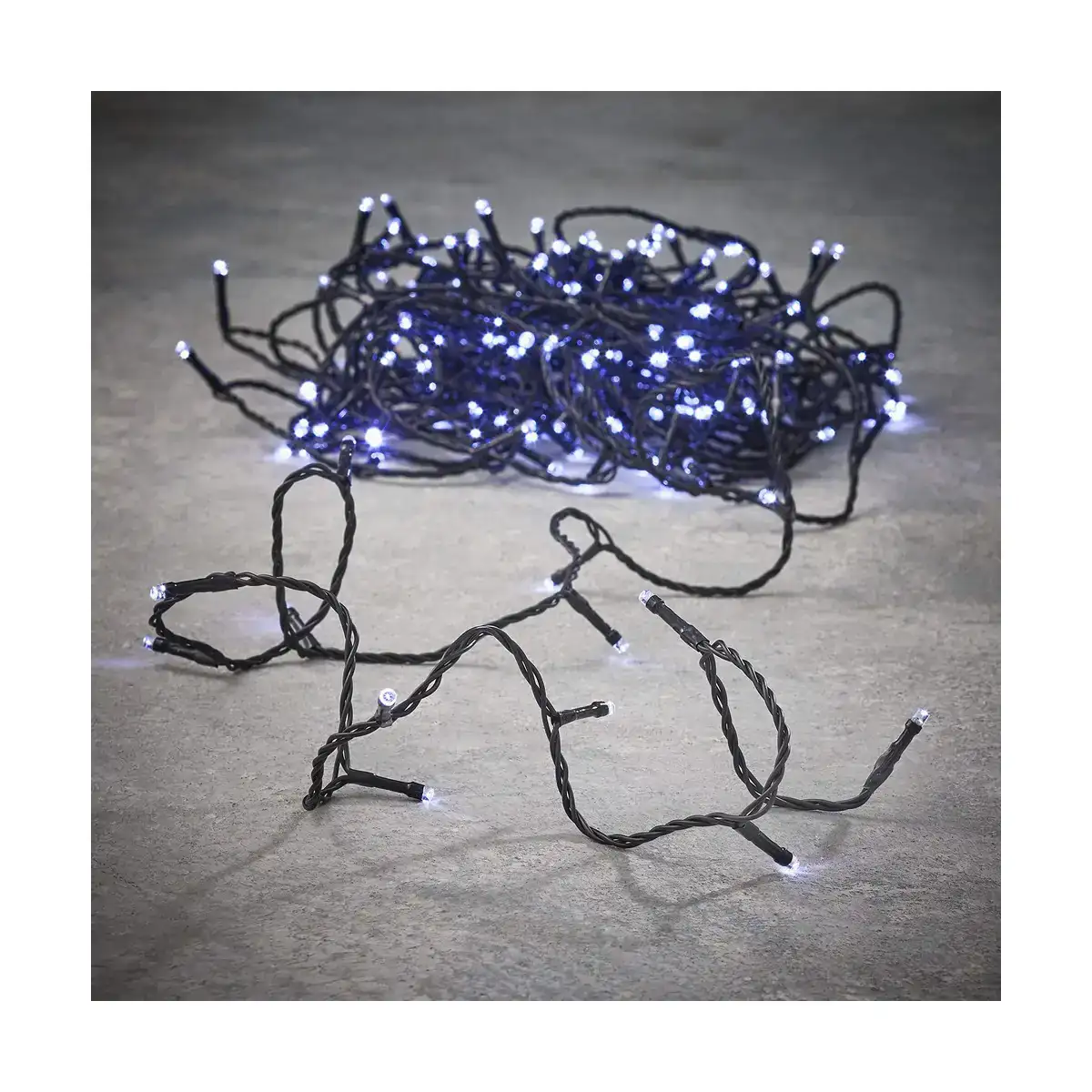 Guirlande lumineuse led blanc 22 9 m _3434. DIAYTAR COTE D'IVOIRE - Où Choisir est un Acte d'Amour pour le Côte d'Ivoire. Explorez notre boutique en ligne et choisissez des articles qui célèbrent la culture et l'artisanat du pays.
