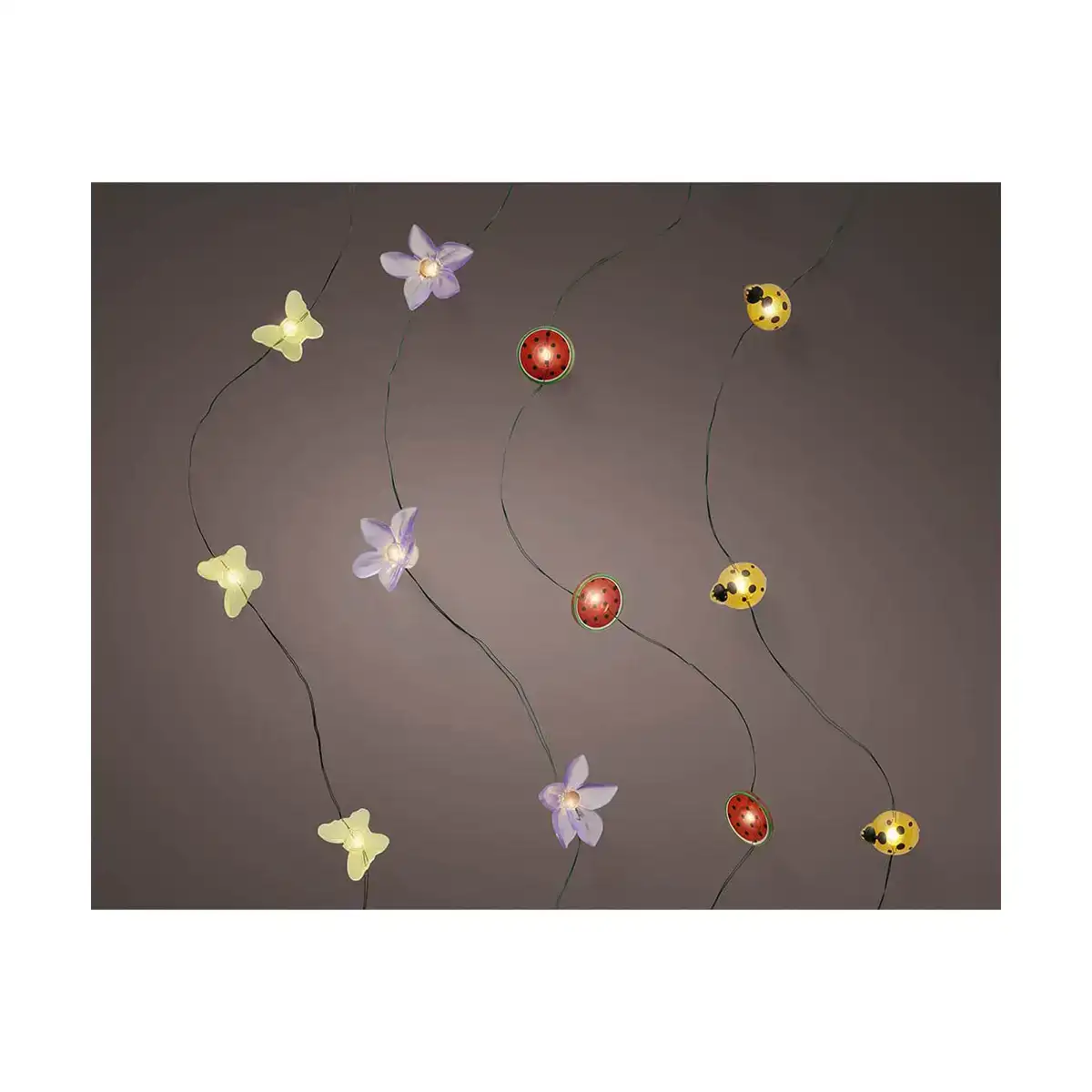 Guirlande lumineuse led lumineo_5139. Découvrez DIAYTAR COTE D'IVOIRE - Là où le Choix Rencontre la Qualité. Parcourez notre gamme diversifiée et choisissez parmi des produits conçus pour exceller dans tous les aspects de votre vie.