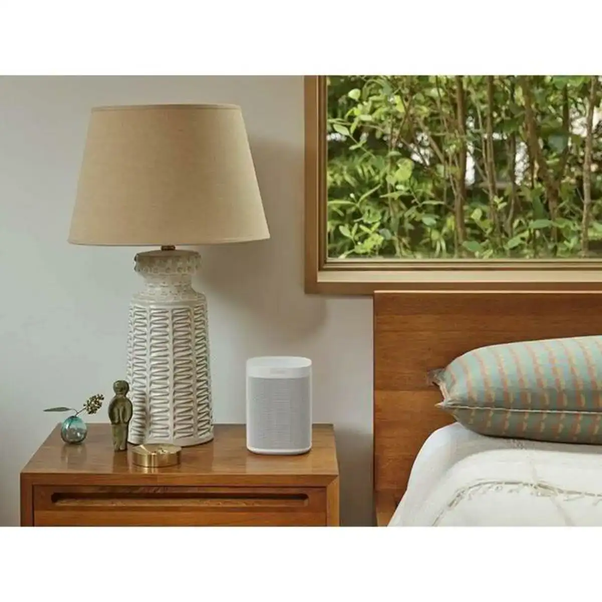 Haut parleur portable sonos sonos one sl blanc_3035. Bienvenue sur DIAYTAR COTE D'IVOIRE - Où l'Élégance Rencontrer la Tradition. Explorez notre gamme variée et trouvez des articles qui marient le chic moderne au charme ancestral.