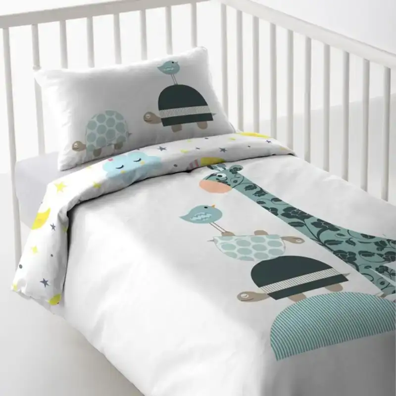 Housse de couette pour berceau cool kids reversible_5900. DIAYTAR COTE D'IVOIRE - Votre Source de Trouvailles uniques. Naviguez à travers notre catalogue et trouvez des articles qui vous distinguent et reflètent votre unicité.