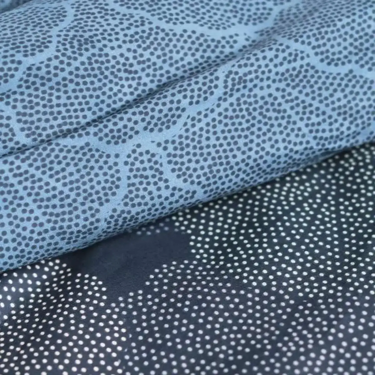 Housse de couette today sunshine 118929 220 x 240 cm_7058. DIAYTAR COTE D'IVOIRE - Votre Destination Shopping Incontournable. Parcourez nos rayons virtuels et trouvez des articles qui répondent à tous vos besoins, du quotidien à l'exceptionnel.