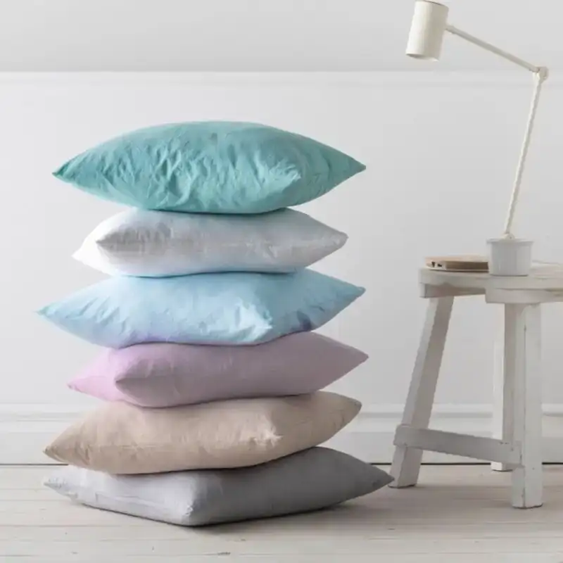 Housse de coussin naturals beige_5452. DIAYTAR COTE D'IVOIRE - Où Votre Shopping Prend Vie. Explorez notre boutique en ligne pour trouver des articles qui vous ressemblent et qui ajoutent de l'éclat à votre quotidien.
