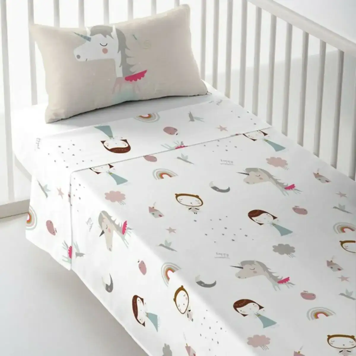 Jeu de draps pour berceau haciendo el indio pink unicorn_2132. Bienvenue chez DIAYTAR COTE D'IVOIRE - Où Choisir est un Voyage. Plongez dans notre plateforme en ligne pour trouver des produits qui ajoutent de la couleur et de la texture à votre quotidien.