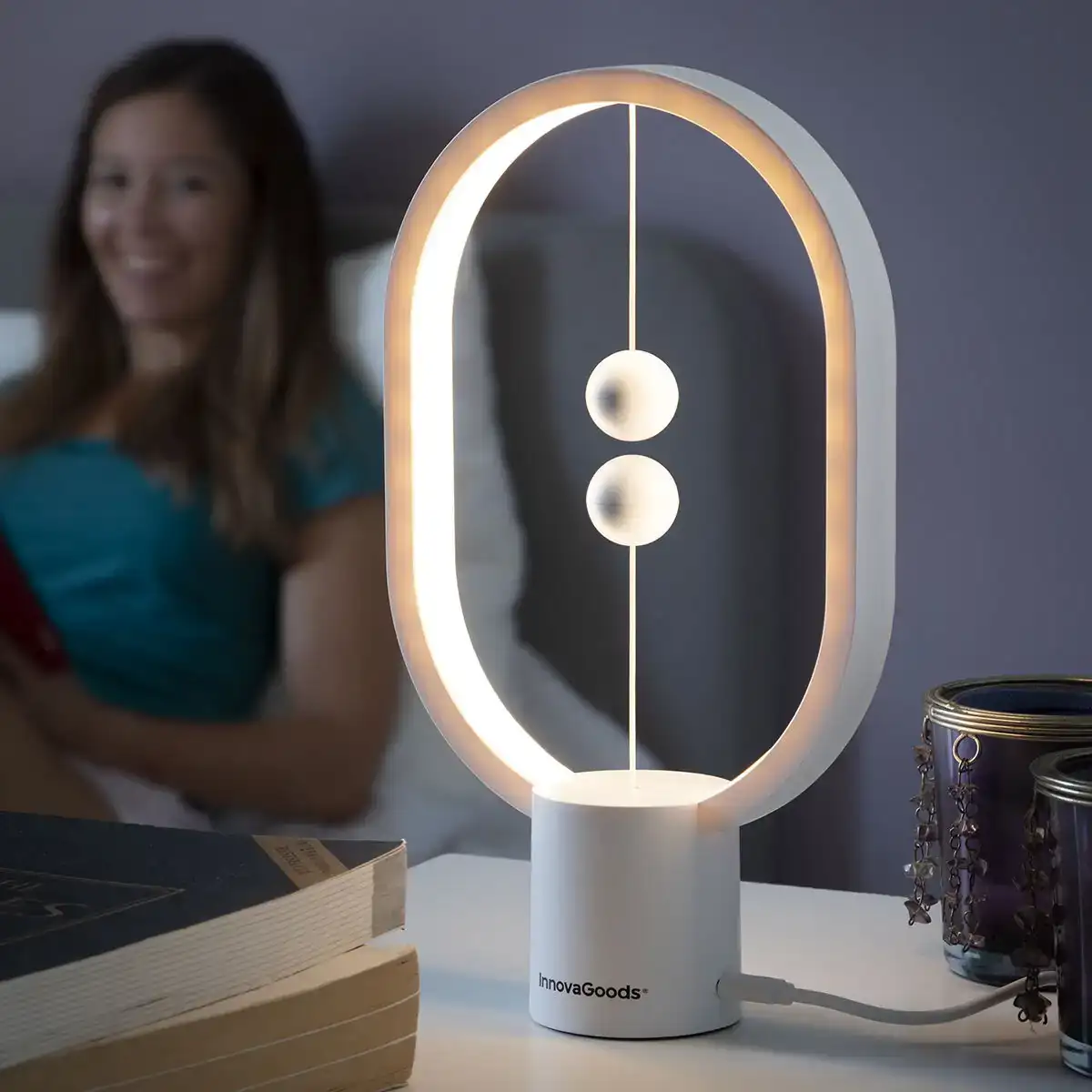 Lampe d equilibre avec interrupteur magnetique magilum innovagoods_6645. Bienvenue chez DIAYTAR COTE D'IVOIRE - Là où les Désirs Prendent Vie. Explorez notre boutique en ligne et laissez-vous séduire par des articles qui font écho à vos aspirations et à votre style unique.