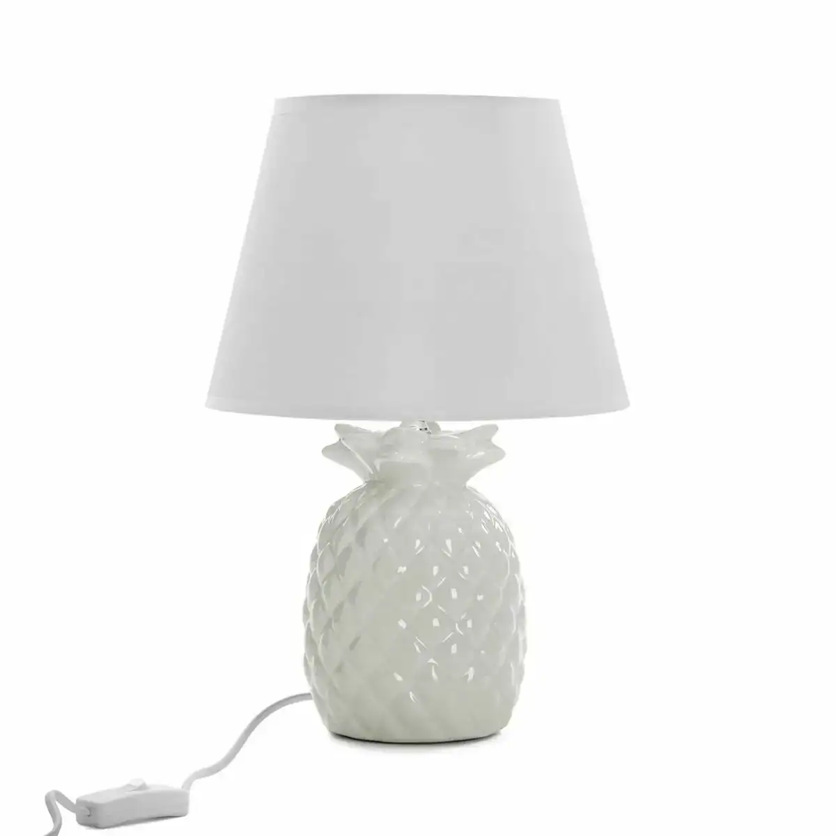 Lampe de bureau versa 1 ananas blanc ceramique 17 x 34 x 17 cm_7504. DIAYTAR COTE D'IVOIRE - L'Art du Shopping Éclairé. Parcourez notre catalogue et choisissez parmi des produits de qualité qui satisferont vos besoins et votre style.