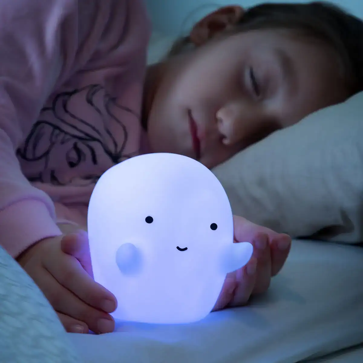 Lampe led multicolore fantome glowy innovagoods_1651. Entrez dans l'Univers de DIAYTAR COTE D'IVOIRE - Où Choisir est un Plaisir. Explorez notre catalogue diversifié et trouvez des articles qui reflètent vos goûts et votre personnalité.
