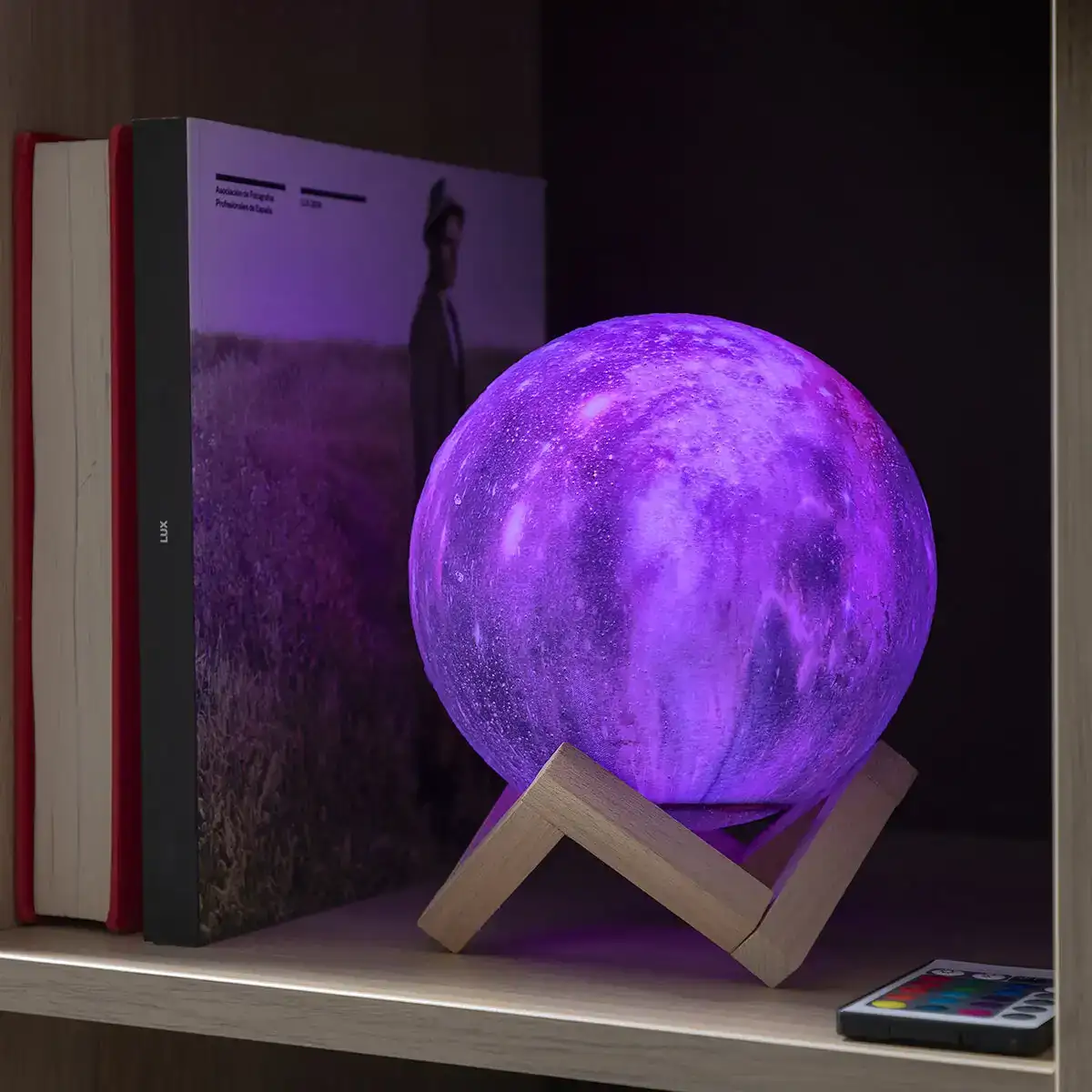 Lampe led rechargeable galaxie galighty innovagoods multicouleur 1 unites reconditionne b _3416. DIAYTAR COTE D'IVOIRE - L'Écrin de Vos Désirs Shopping. Parcourez notre boutique en ligne et explorez des produits minutieusement choisis pour répondre à vos envies les plus exigeantes.