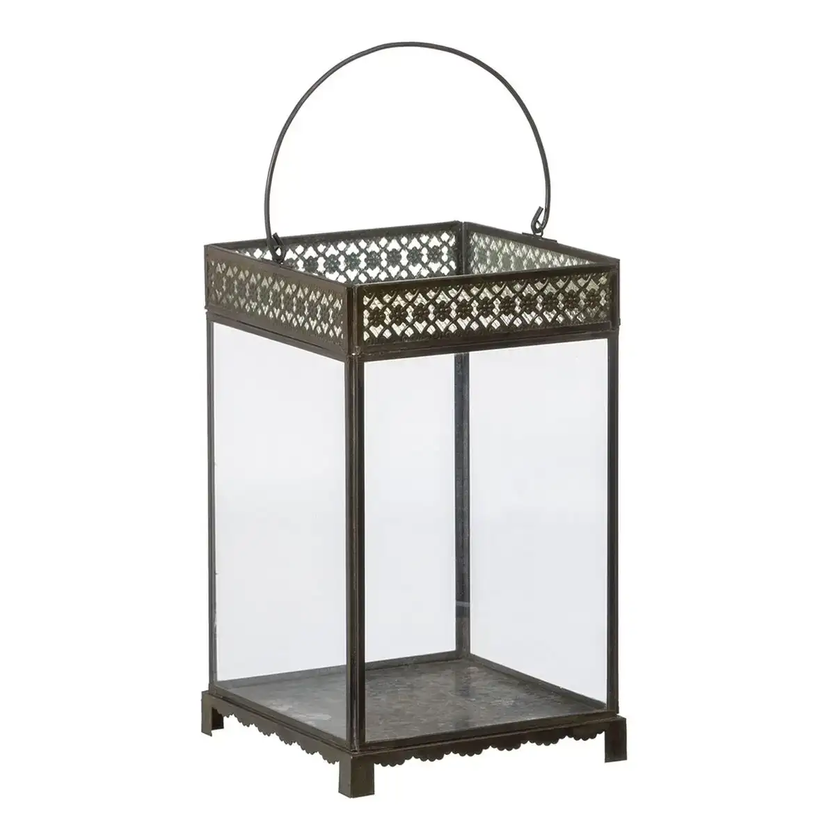Lanterne bougeoir verre dore metal 18 x 18 x 29 cm_5433. Bienvenue sur DIAYTAR COTE D'IVOIRE - Où Chaque Produit a son Histoire. Découvrez notre sélection unique et choisissez des articles qui racontent la richesse culturelle et artistique du Côte d'Ivoire.