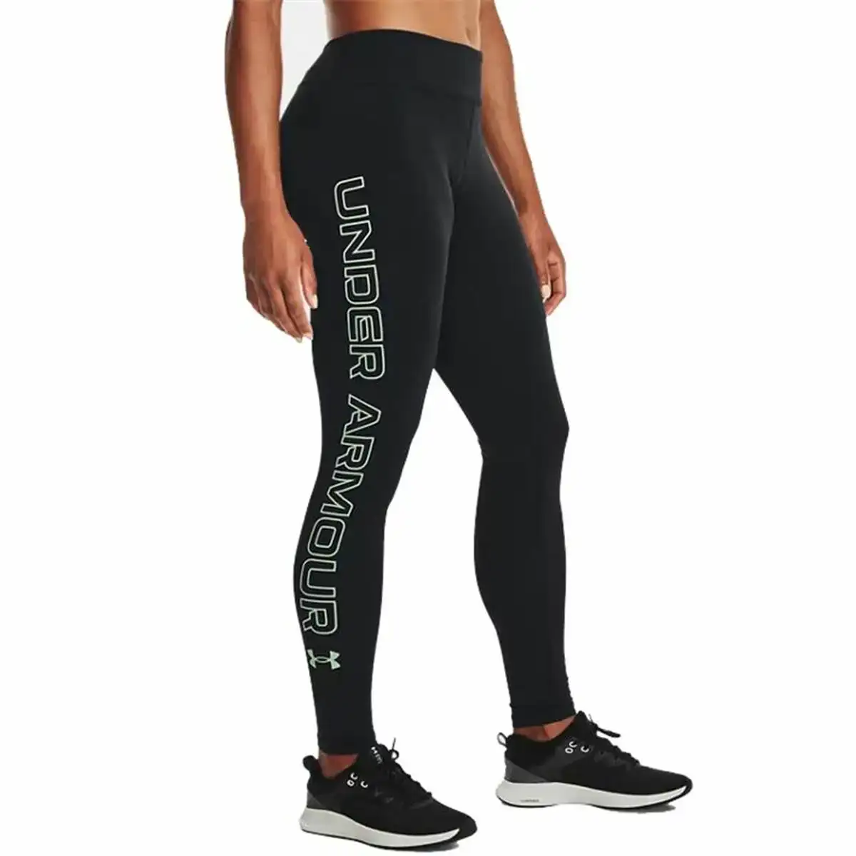 Leggings de sport pour femmes under armour favorite noir_2557. DIAYTAR COTE D'IVOIRE - Là où Choisir est un Acte d'Amour pour le Côte d'Ivoire. Explorez notre gamme et choisissez des produits qui célèbrent la culture et l'artisanat du pays.