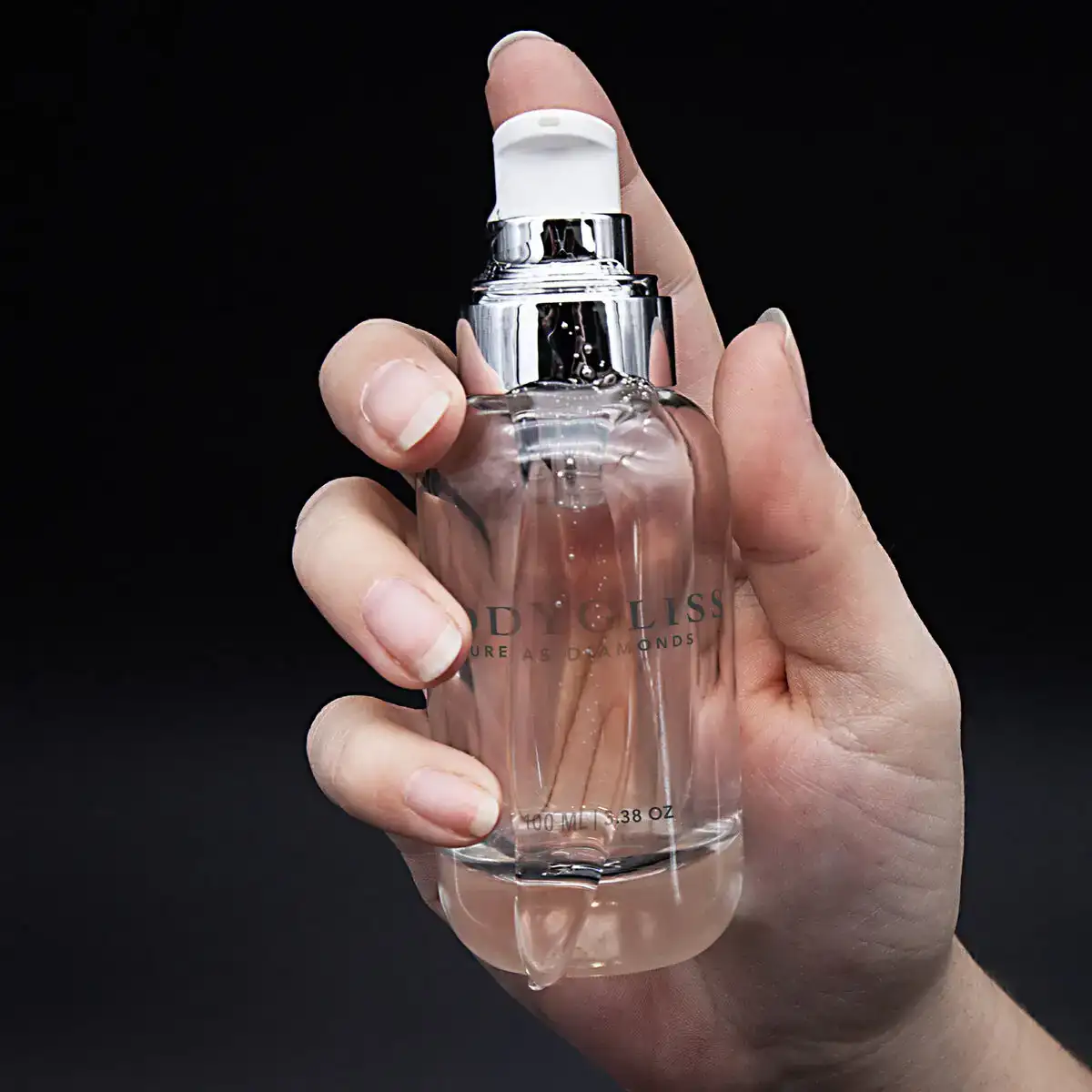 Lubrifiant diamond collection bodygliss silky touch 100 ml_4096. Bienvenue chez DIAYTAR COTE D'IVOIRE - Où Chaque Produit a son Âme. Découvrez notre gamme et choisissez des articles qui résonnent avec votre personnalité et vos valeurs.