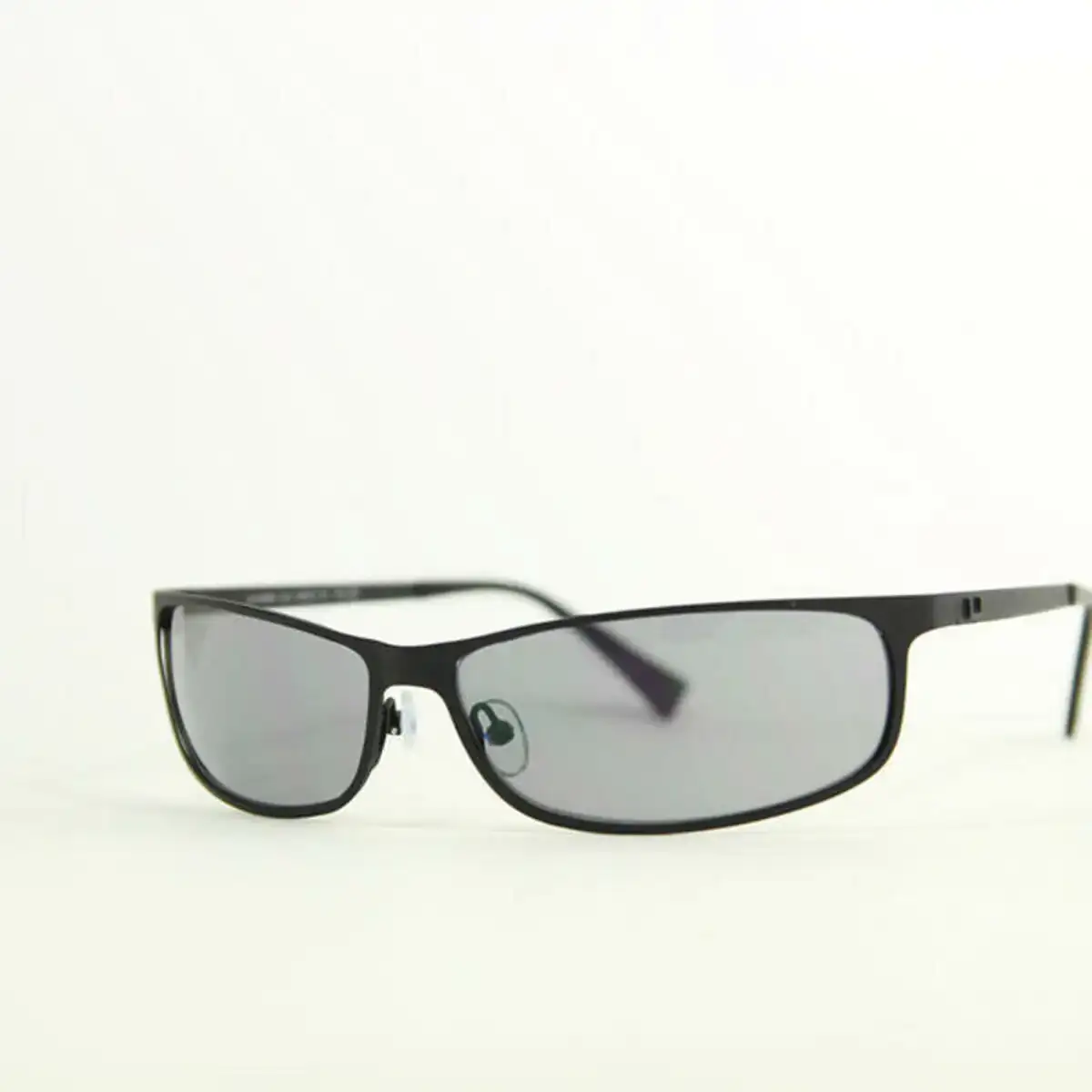 Lunettes de soleil femme adolfo dominguez ua 15076 213_6083. DIAYTAR COTE D'IVOIRE - Votre Passage vers le Chic et l'Élégance. Naviguez à travers notre boutique en ligne pour trouver des produits qui ajoutent une touche sophistiquée à votre style.