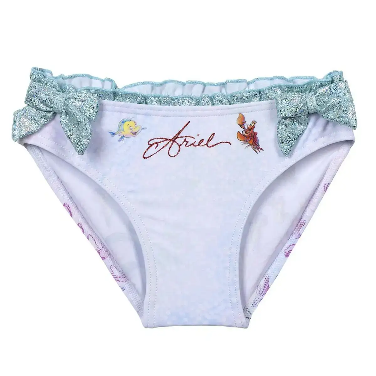 Maillot de bain fille princesses disney multicouleur_8282. DIAYTAR COTE D'IVOIRE - Votre Oasis de Shopping en Ligne. Explorez notre boutique et découvrez des produits qui ajoutent une touche de magie à votre quotidien.