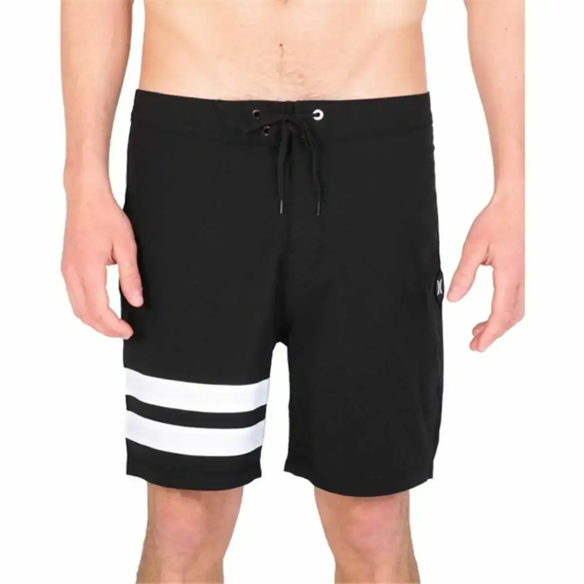 Maillot de bain homme hurley block party 18 noir_5745. Entrez dans l'Univers de DIAYTAR COTE D'IVOIRE - Où le Shopping Devient une Découverte. Explorez nos rayons et dénichez des trésors qui illuminent votre quotidien.
