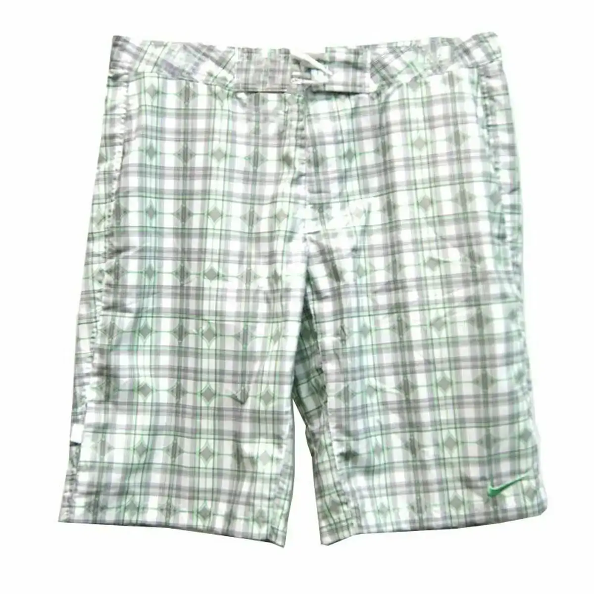 Maillot de bain homme nike blanc_1027. DIAYTAR COTE D'IVOIRE - Votre Source de Trésors Culturels. Naviguez à travers notre catalogue et trouvez des articles qui mettent en avant la richesse de la culture sénégalaise.