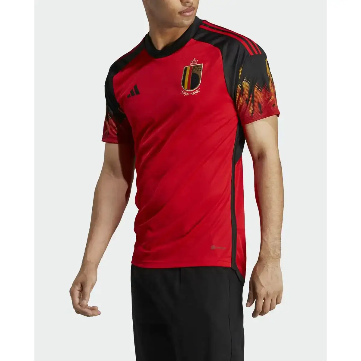Maillot de football a manches courtes pour homme adidas belgium 22_3758. DIAYTAR COTE D'IVOIRE - Où Choisir est une Célébration de l'Artisanat Local. Découvrez notre boutique en ligne et choisissez des produits qui incarnent la passion des artisans sénégalais.