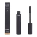 Mascara pour cils le volume wp chanel_1881. DIAYTAR COTE D'IVOIRE - L'Équilibre Parfait entre Tradition et Modernité. Explorez notre collection pour trouver des produits qui incarnent la culture et la contemporanéité du Côte d'Ivoire.