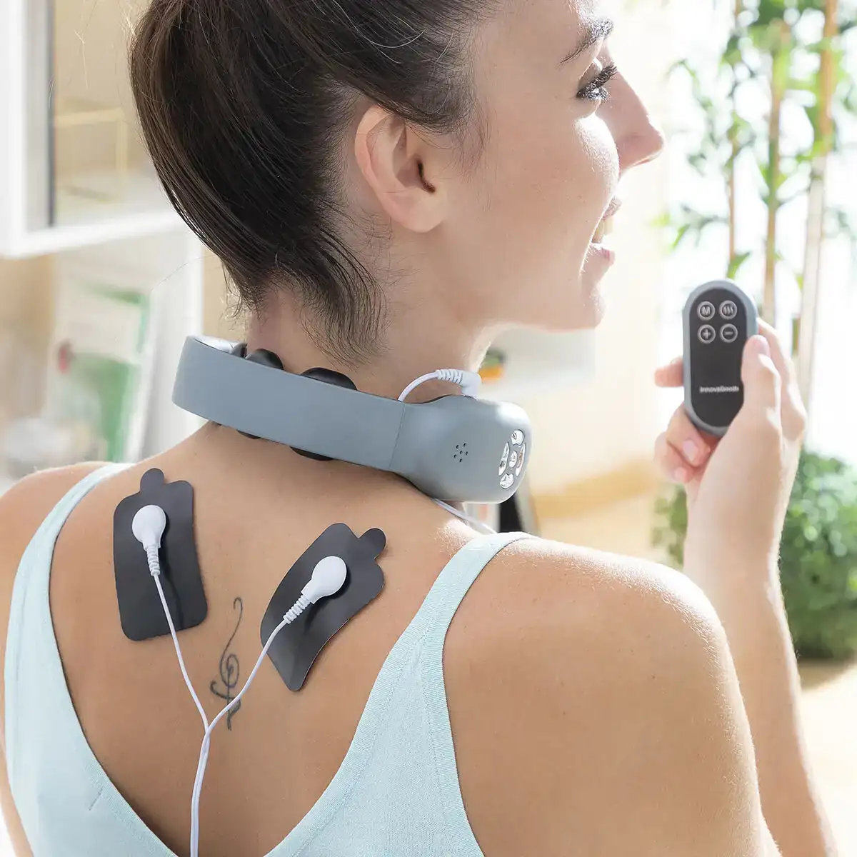 Masseur cervical rechargeable avec telecommande nekival innovagoods_1626. Bienvenue chez DIAYTAR COTE D'IVOIRE - Où Chaque Produit a son Histoire. Découvrez notre sélection unique et trouvez des articles qui racontent la richesse culturelle et artistique du Côte d'Ivoire.