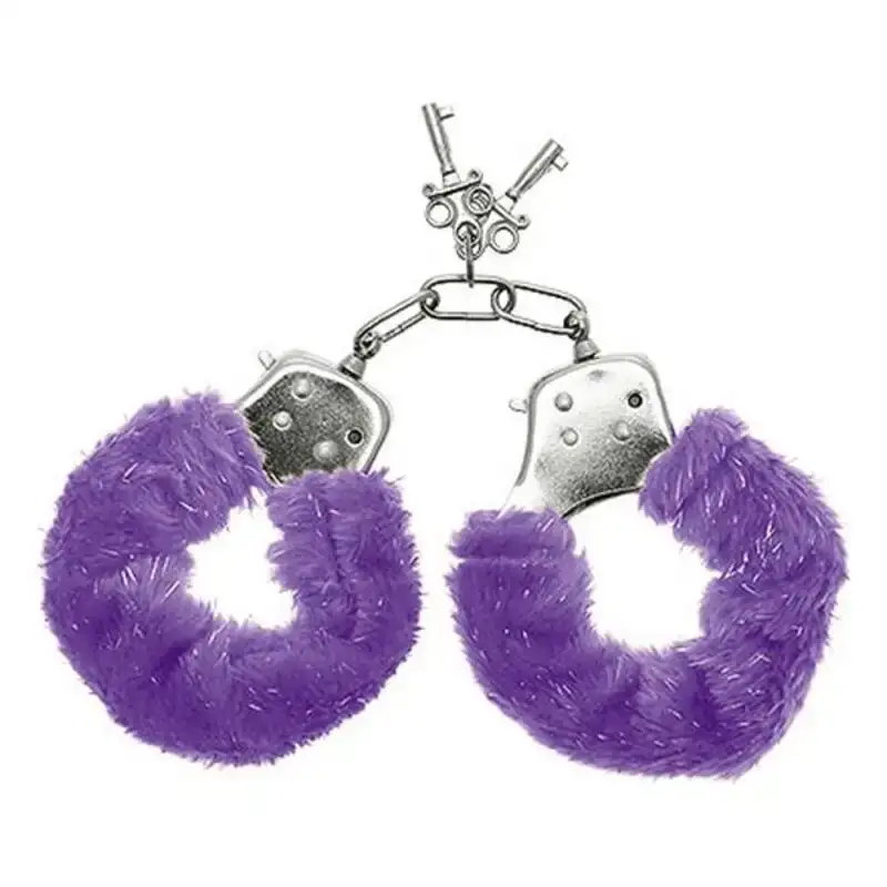 Menottes s pleasures furry lila_2705. DIAYTAR COTE D'IVOIRE - L'Art du Shopping Éclairé. Naviguez à travers notre plateforme intuitive et découvrez une variété d'articles soigneusement sélectionnés pour répondre à vos besoins et à vos envies.