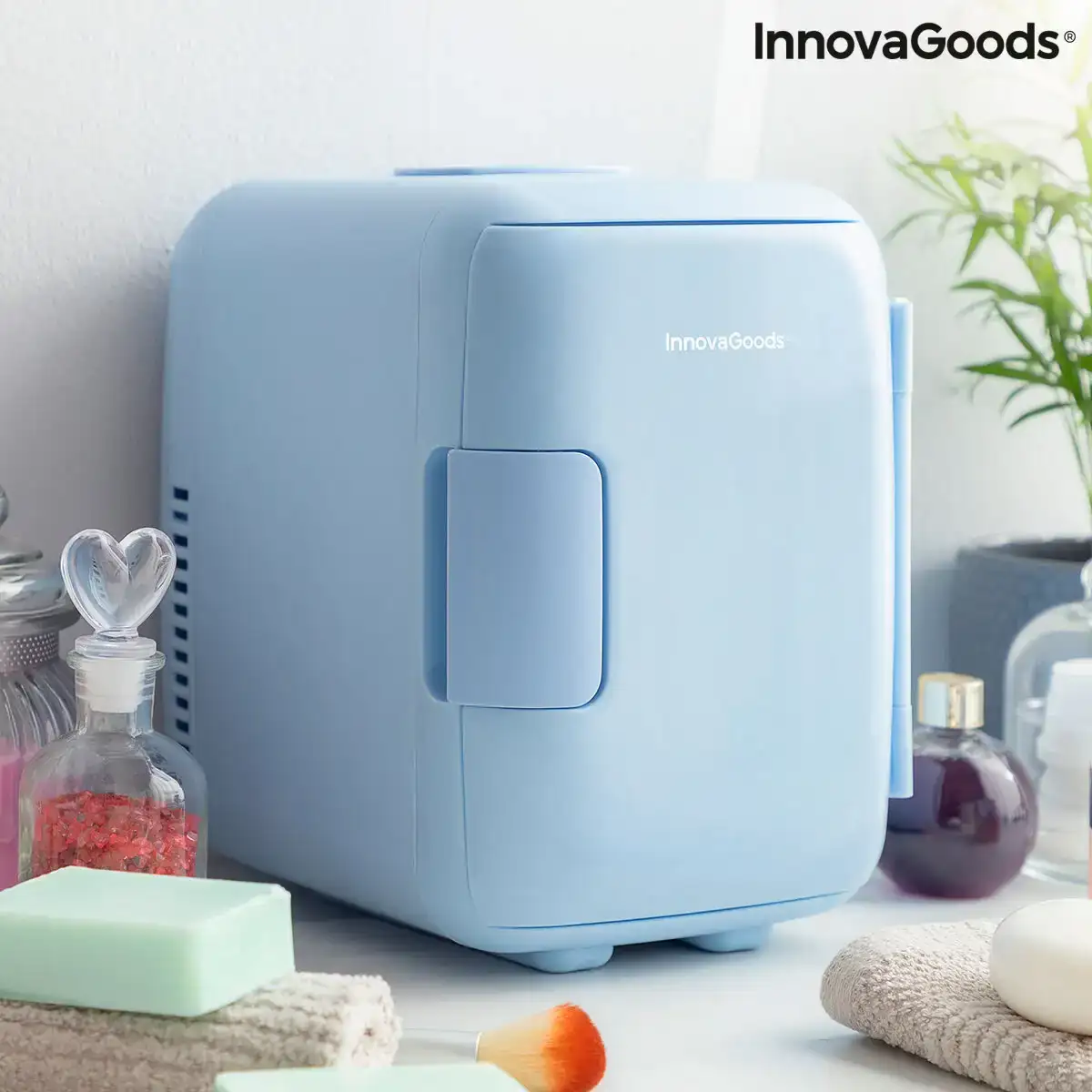 Mini refrigerateur a cosmetiques kulco innovagoods v0103338 bleu reconditionne b _7365. DIAYTAR COTE D'IVOIRE - Où Choisir est une Célébration. Découvrez notre sélection de produits qui représentent la diversité et la joie du Côte d'Ivoire, à chaque étape de votre vie.