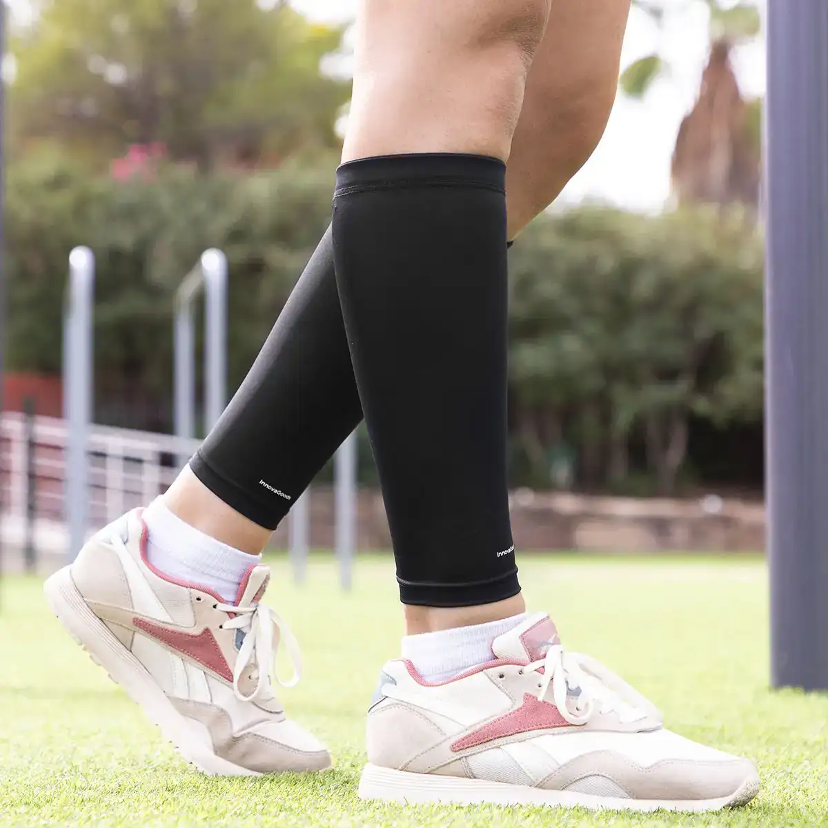 Molletieres de maintien pour le sport slexxers innovagoods 2 unites_4749. DIAYTAR COTE D'IVOIRE - Là où Chaque Achat Contribue à un Rêve. Naviguez à travers notre boutique en ligne et soutenez des artisans talentueux tout en acquérant des trésors.