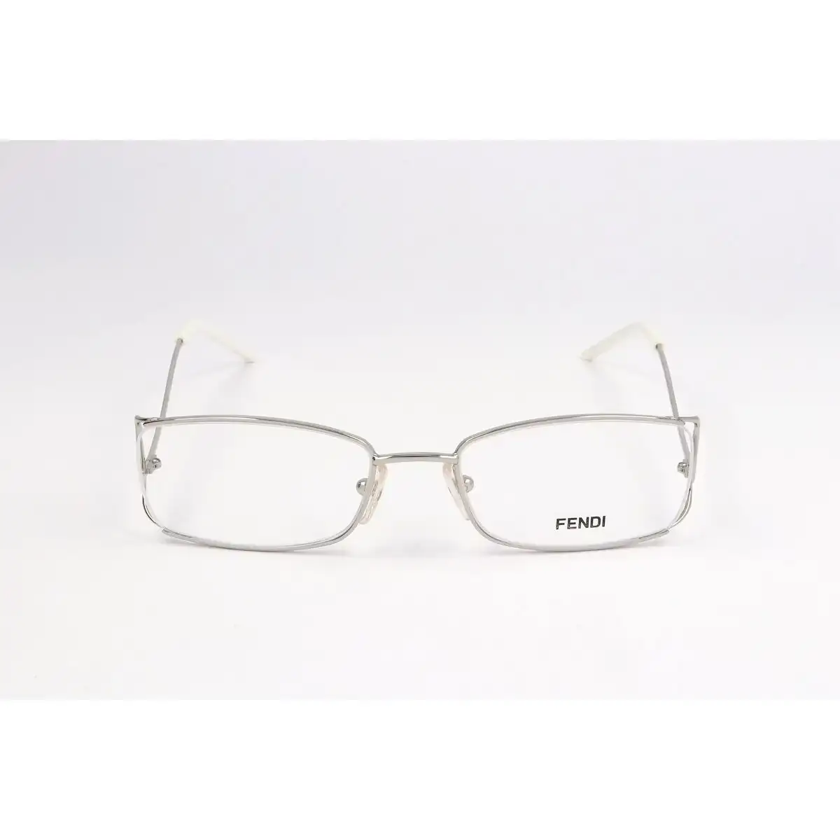 Monture de lunettes femme fendi fendi 903 028_5240. Bienvenue chez DIAYTAR COTE D'IVOIRE - Où le Shopping Rime avec Diversité. Plongez dans notre univers de produits et découvrez des trésors qui représentent la richesse culturelle du Côte d'Ivoire.