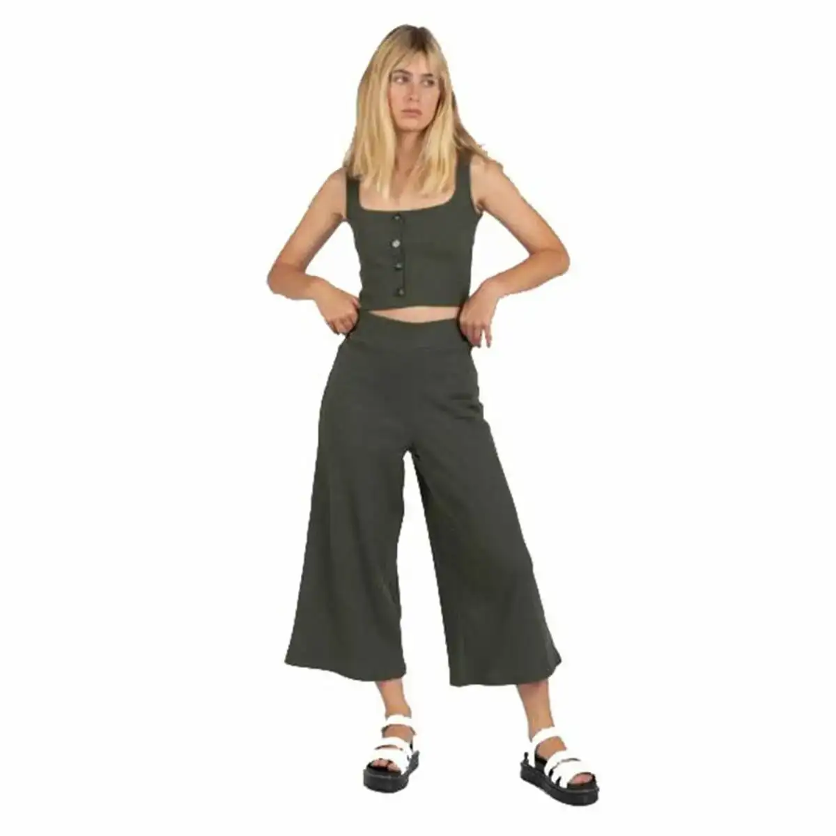 Pantalon 24colours kaki_5503. DIAYTAR COTE D'IVOIRE - Où l'Élégance se Mêle à l'Authenticité. Naviguez à travers notre boutique en ligne et choisissez des produits qui incarnent le style et la tradition du Côte d'Ivoire.