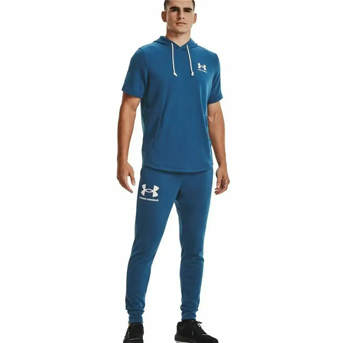 Pantalon pour adulte under armour rival terry bleu homme_6173. DIAYTAR COTE D'IVOIRE - Là où Chaque Produit Évoque une Émotion. Parcourez notre catalogue et choisissez des articles qui vous touchent et qui enrichissent votre expérience.