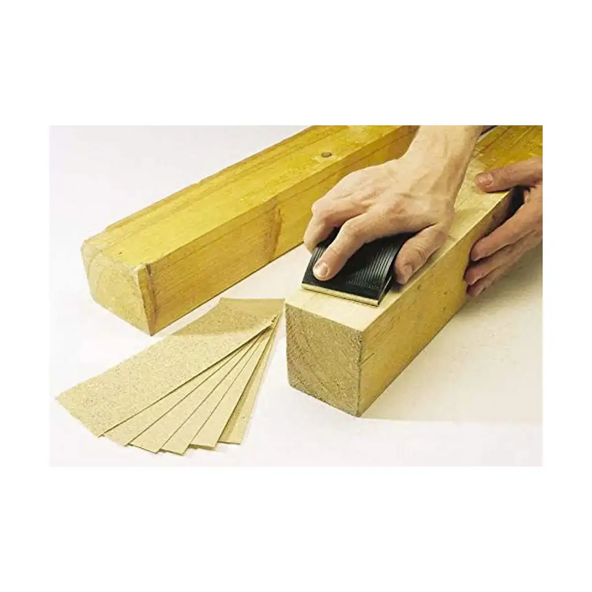 Papier abrasif wolfcraft_5788. DIAYTAR COTE D'IVOIRE - Là où Choisir est une Célébration de l'Artisanat. Explorez notre gamme variée et choisissez des produits qui incarnent la tradition et le talent des artisans du Côte d'Ivoire.