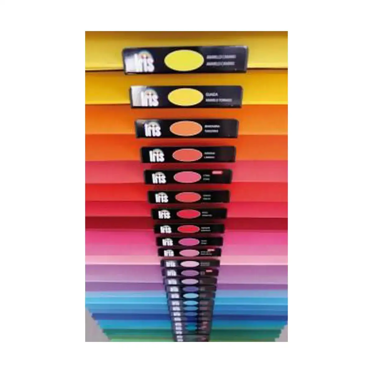 Papiers carton iris orange 185 g 50 x 65 cm 25 unites _1952. DIAYTAR COTE D'IVOIRE - Où l'Élégance Rencontre l'Authenticité. Naviguez à travers notre boutique en ligne et choisissez des produits qui incarnent le style et la tradition du Côte d'Ivoire.