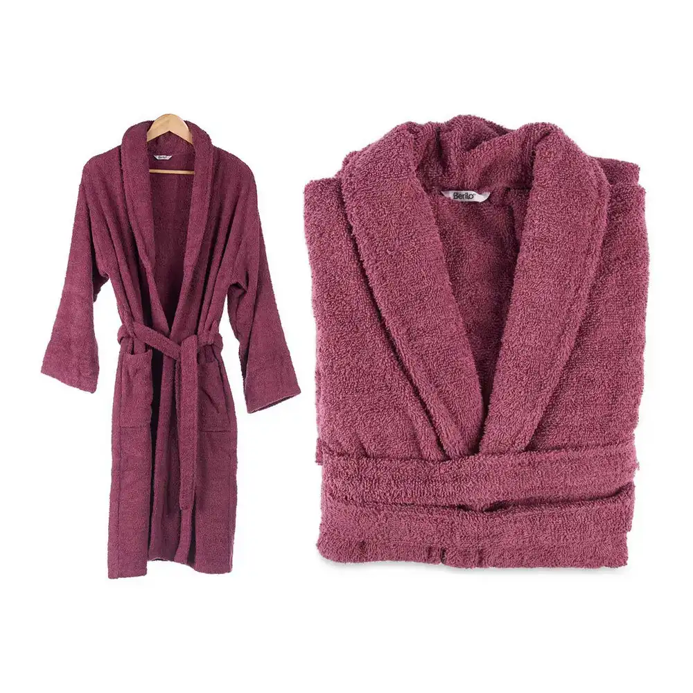 Peignoir de bain rouge m l _6297. DIAYTAR COTE D'IVOIRE - L'Art de Vivre le Shopping Authentique. Découvrez notre boutique en ligne et trouvez des produits qui célèbrent la culture et l'héritage du Côte d'Ivoire.