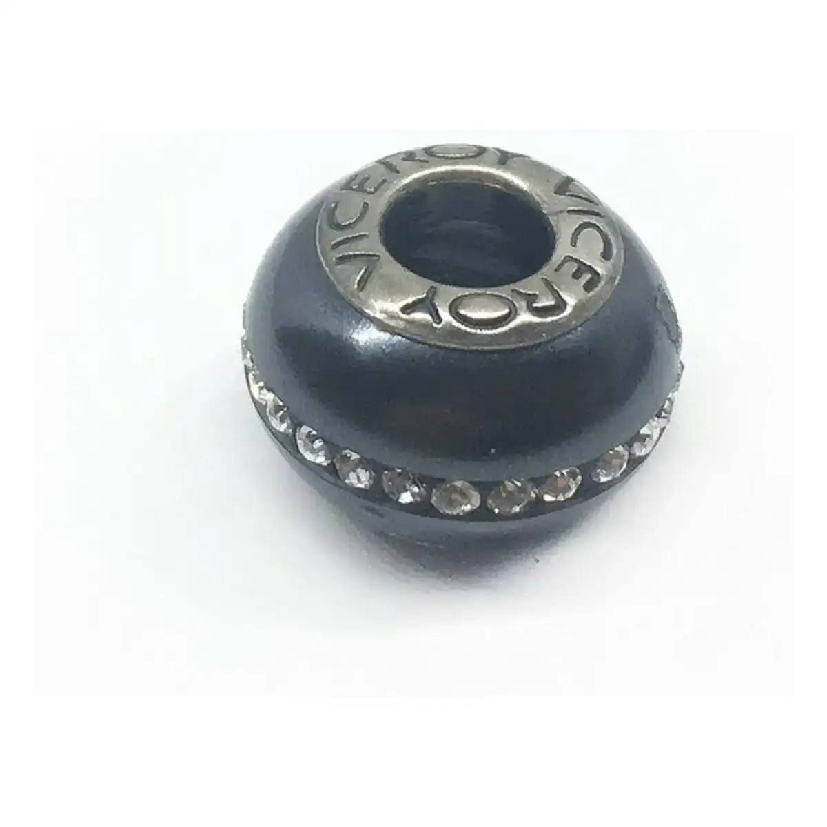 Perle de verre femme viceroy vmm0162 11 noir 1 cm _5573. DIAYTAR COTE D'IVOIRE - Votre Plaisir Shopping à Portée de Clic. Explorez notre boutique en ligne et trouvez des produits qui ajoutent une touche de bonheur à votre vie quotidienne.