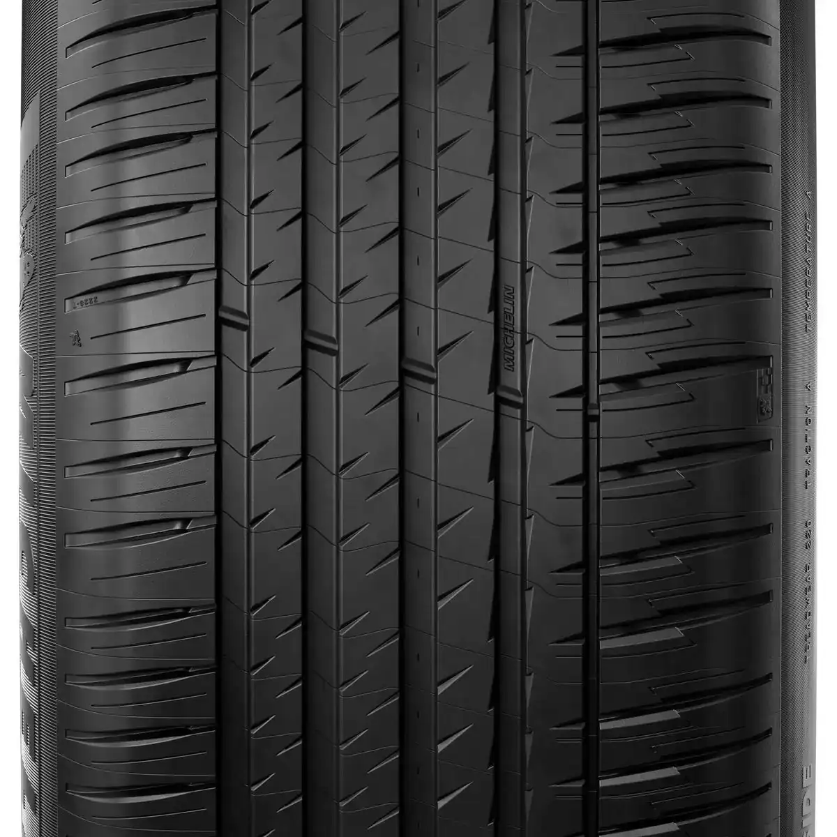 Pneu tout terrain michelin pilot sport 4 suv 285 45yr20_6474. DIAYTAR COTE D'IVOIRE - Là où Chaque Produit est une Trouvaille Unique. Découvrez notre boutique en ligne et trouvez des articles qui vous distinguent par leur originalité.