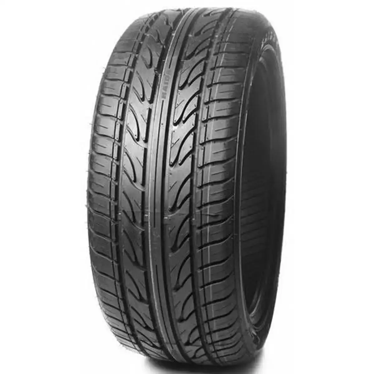 Pneus de voiture haida hd921 195 55vr15_3328. DIAYTAR COTE D'IVOIRE - Où Choisir Devient une Expérience Personnalisée. Explorez notre boutique en ligne pour découvrir des produits qui s'adaptent à votre style et à votre essence.