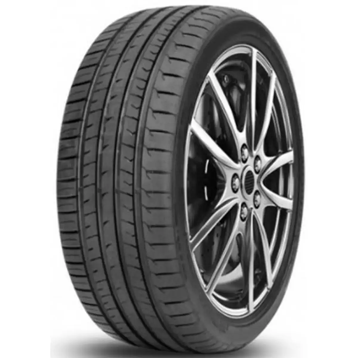 Pneus de voiture kpatos fm601 235 50zr18_1212. DIAYTAR COTE D'IVOIRE - Là où Chaque Achat a du Sens. Explorez notre gamme et choisissez des produits qui racontent une histoire, votre histoire.