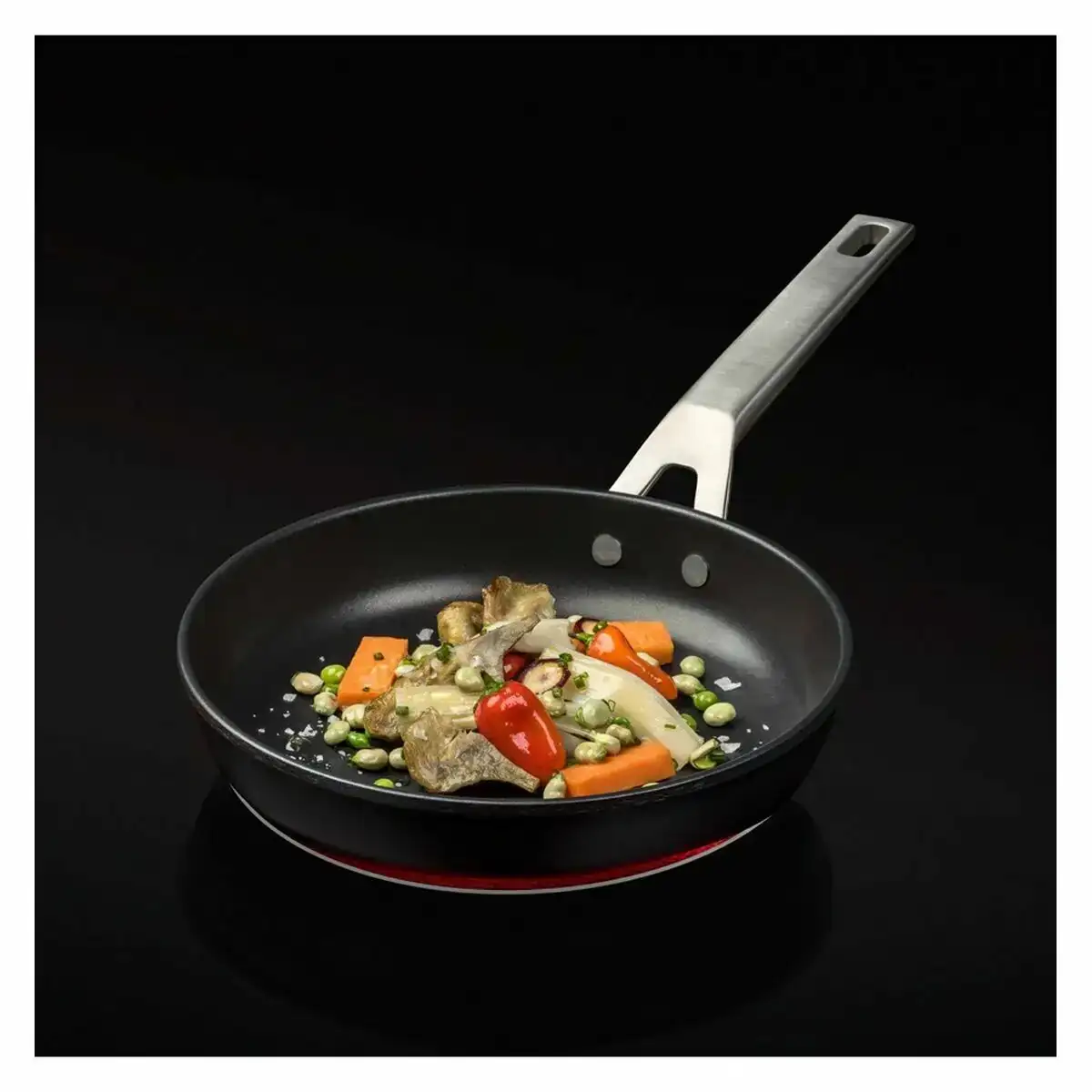 Poele valira aire noir aluminium o 22 cm _1055. Entrez dans l'Univers de DIAYTAR COTE D'IVOIRE - Où Choisir est un Plaisir. Explorez notre gamme variée et trouvez des articles qui parlent à votre cœur et à votre style.