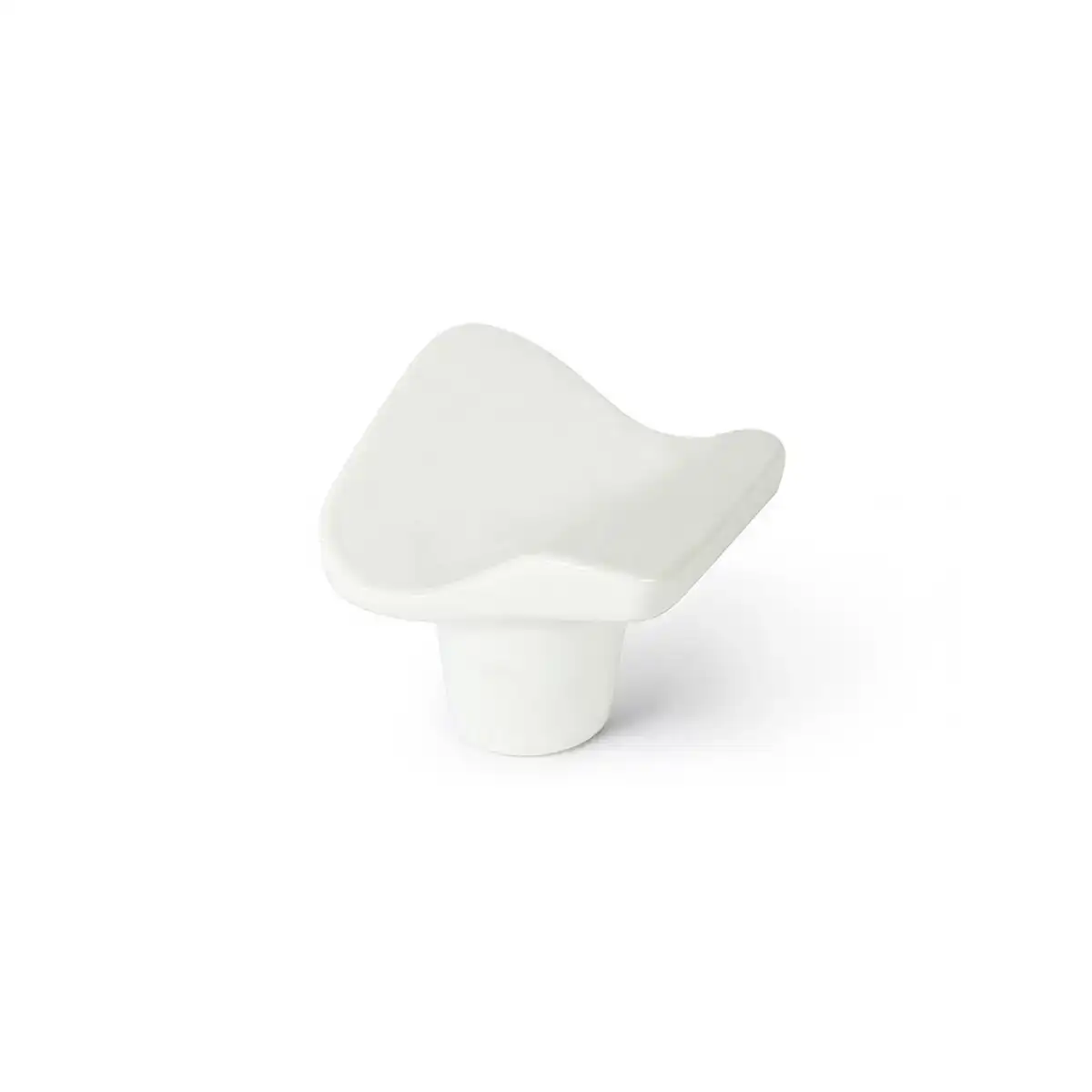 Pommeau rei 749 mat metal blanc 4 unites 32 x 31 mm _3158. DIAYTAR COTE D'IVOIRE - Où Choisir est un Plaisir Responsable. Parcourez notre catalogue et choisissez des produits qui incarnent notre engagement envers des pratiques durables et éthiques.