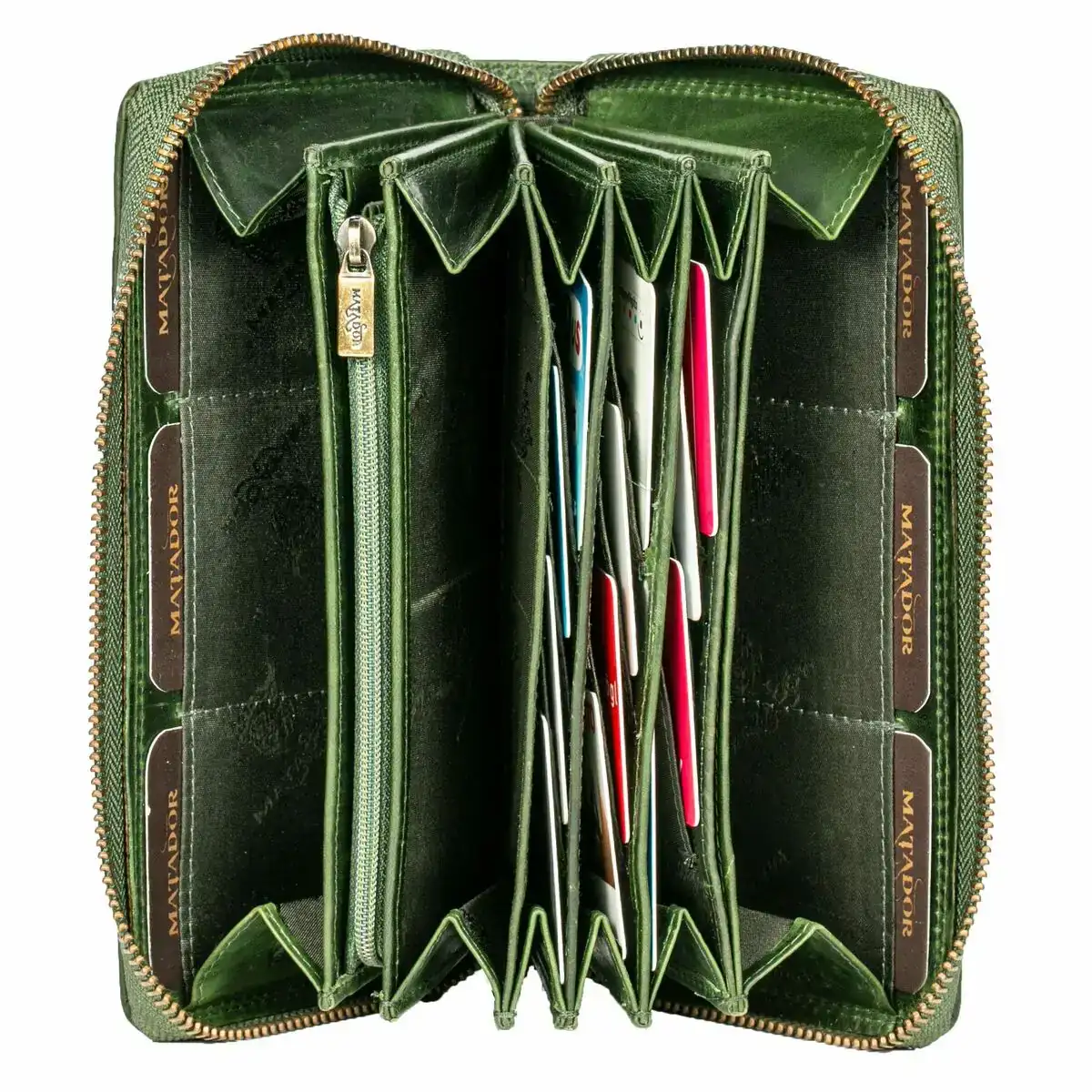 Portefeuille matador cuir porte monnaie reconditionne c _6232. DIAYTAR COTE D'IVOIRE - Là où Chaque Produit a son Histoire. Découvrez notre gamme de produits, chacun portant en lui le récit de l'artisanat et de la passion, pour vous offrir une expérience de shopping authentique.