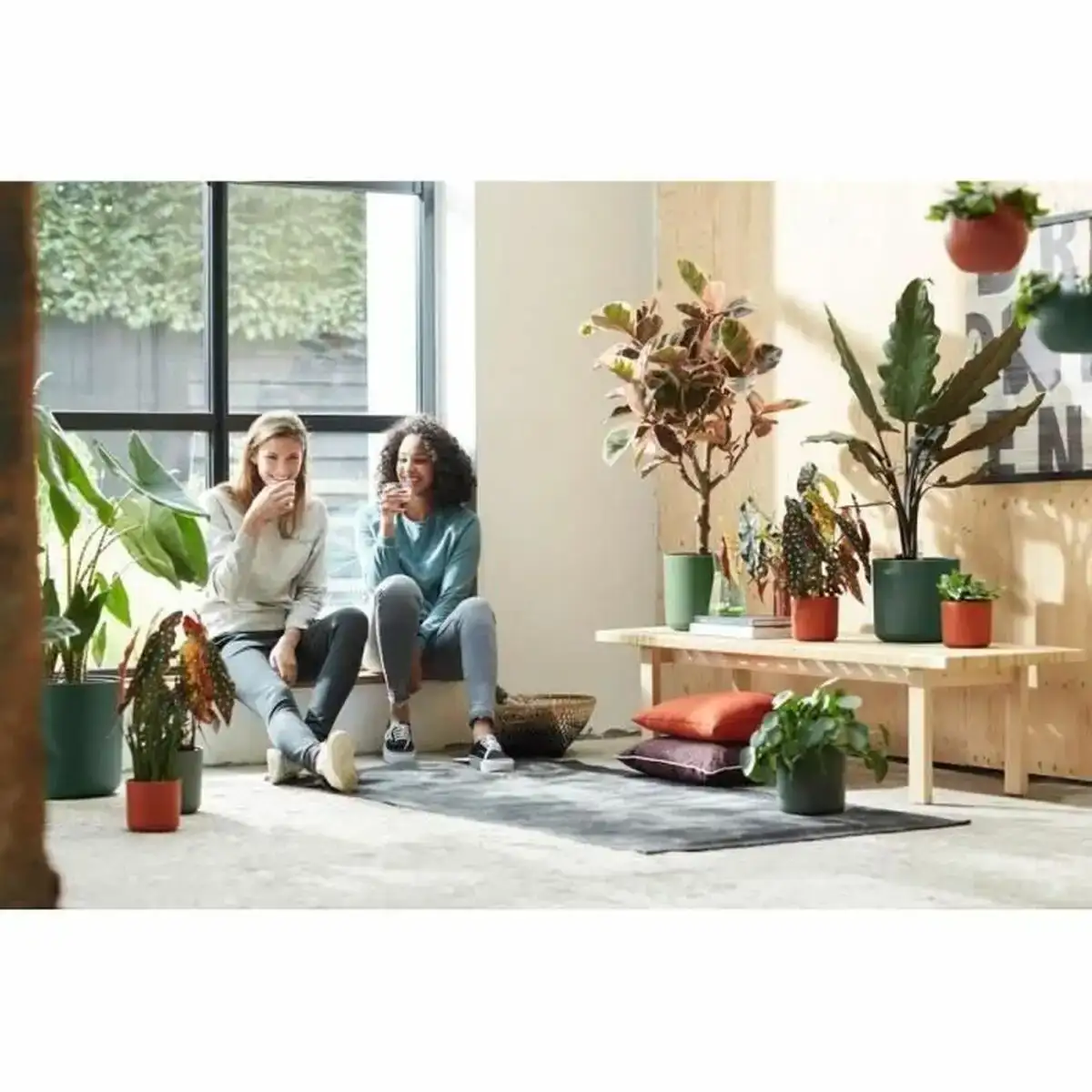 Pot elho o 25 cm ronde vert plastique_1926. DIAYTAR COTE D'IVOIRE - Là où la Qualité se Marque d'une Touche Côte d'Ivoireaise. Naviguez à travers notre boutique en ligne et choisissez des produits qui allient excellence et tradition.