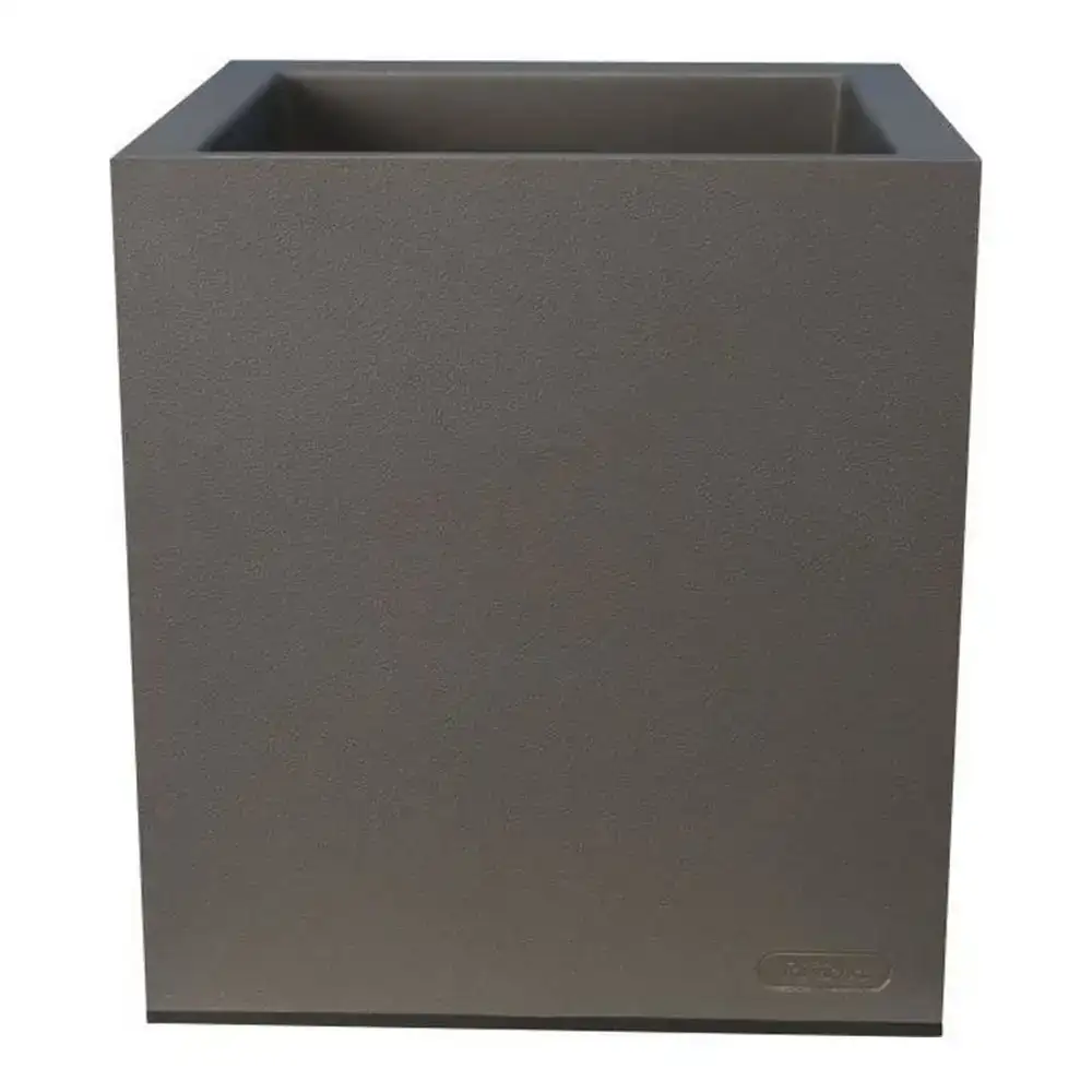 Pot riviera gris plastique carre_7796. Bienvenue chez DIAYTAR COTE D'IVOIRE - Où le Shopping Rime avec Diversité. Plongez dans notre univers de produits et découvrez des trésors qui représentent la richesse culturelle du Côte d'Ivoire.