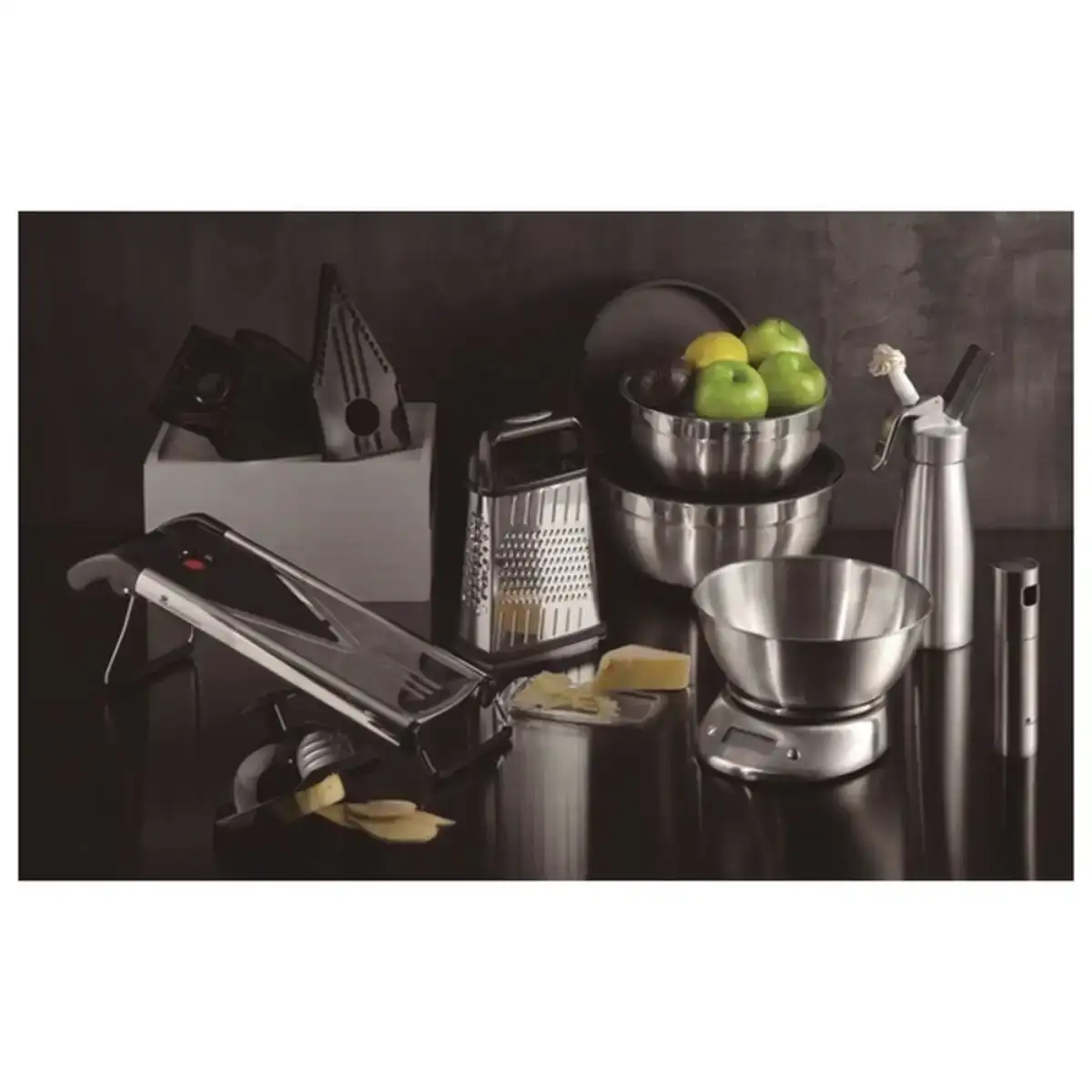 Rape multi usages masterpro cutter acier inoxydable argente 30 5 x 6 5 cm _1770. Bienvenue sur DIAYTAR COTE D'IVOIRE - Où l'Authenticité Rencontre le Confort. Plongez dans notre univers de produits qui allient tradition et commodité pour répondre à vos besoins.