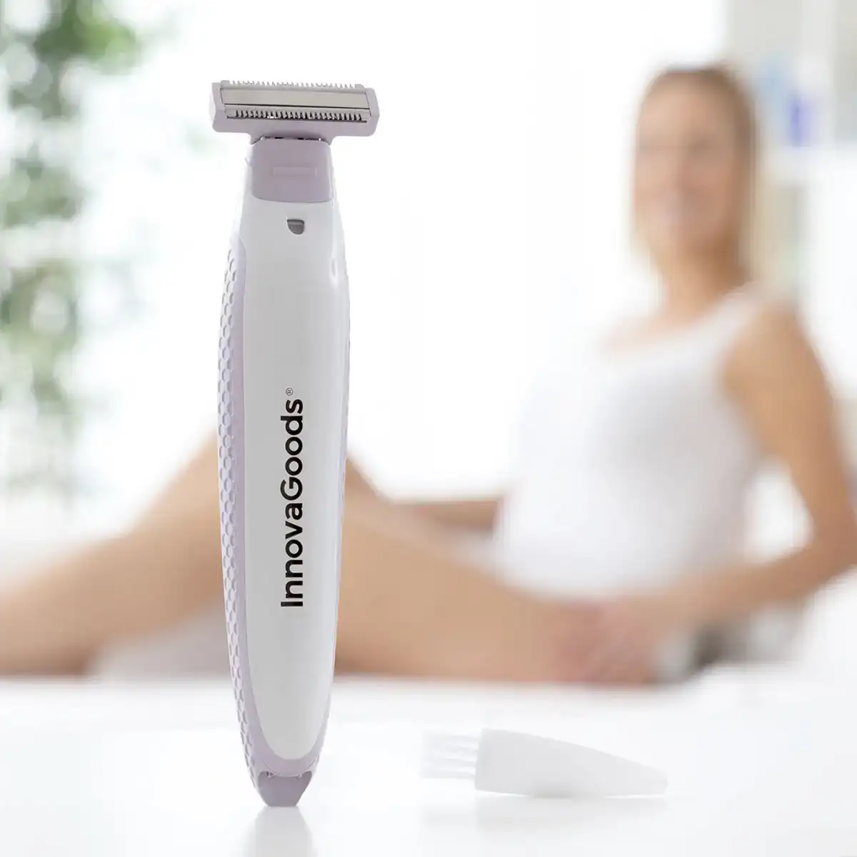 Rasoir feminin rechargeable silskin innovagoods_2333. DIAYTAR COTE D'IVOIRE - Là où Chaque Achat a du Sens. Explorez notre gamme et choisissez des produits qui racontent une histoire, du traditionnel au contemporain.