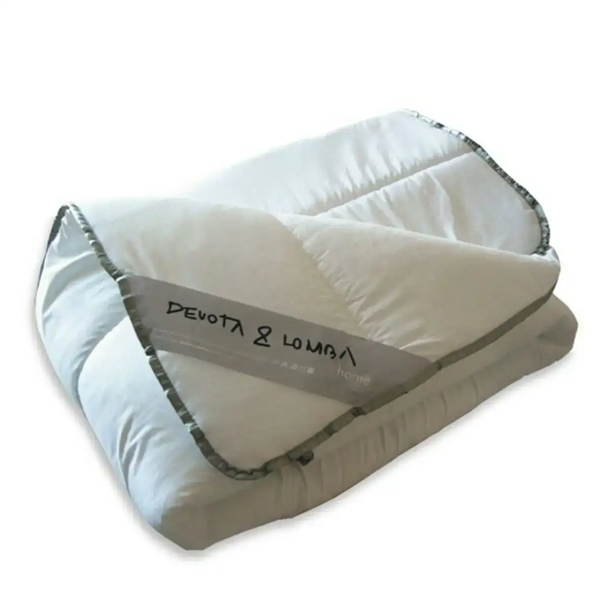 Remplissage de couette devota lomba blanc_4476. DIAYTAR COTE D'IVOIRE - Où Chaque Sélection est une Victoire. Découvrez notre boutique en ligne et trouvez des articles qui vous rendent la vie plus belle, un choix à la fois.