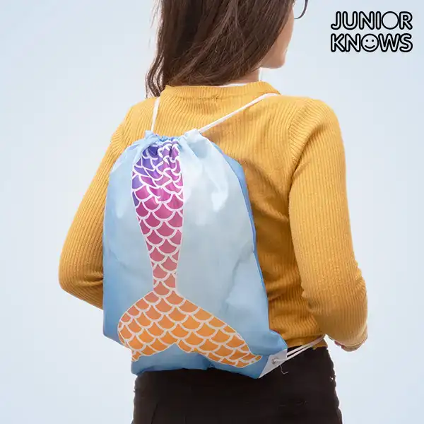 Sac a dos avec cordes sirene junior knows_2215. DIAYTAR COTE D'IVOIRE - Où Choisir Devient une Expérience Personnalisée. Explorez notre boutique en ligne pour découvrir des produits qui s'adaptent à votre style et à votre essence.