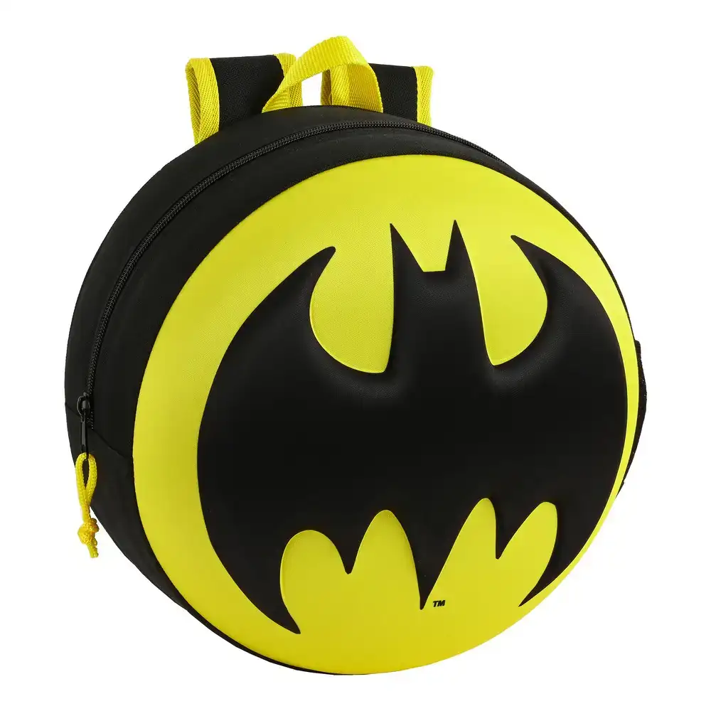 Sac a dos enfant 3d batman noir jaune 31 x 31 x 10 cm _4268. DIAYTAR COTE D'IVOIRE - L'Art de Choisir, l'Art de Se Distinquer. Naviguez à travers notre catalogue et choisissez des produits qui ajoutent une note d'élégance à votre style unique.
