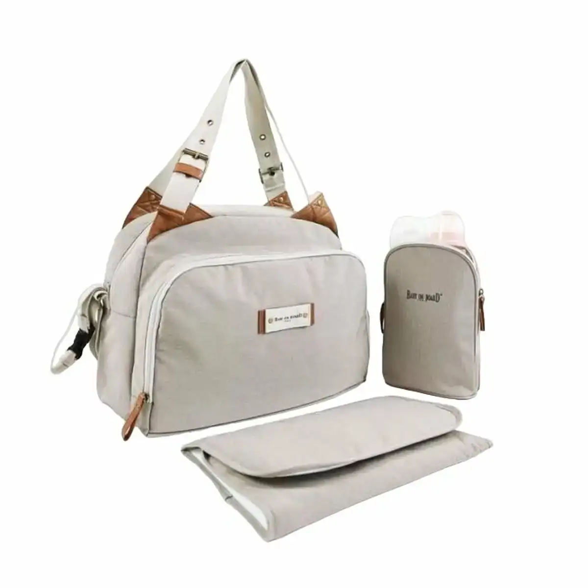 Sac a langer baby on board titou greige_5722. Bienvenue chez DIAYTAR COTE D'IVOIRE - Où Chaque Produit a son Âme. Découvrez notre gamme et choisissez des articles qui résonnent avec votre personnalité et vos valeurs.
