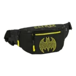 Sac banane batman comix noir jaune 23 x 12 x 9 cm _8511. DIAYTAR COTE D'IVOIRE - Votre Destination Shopping d'Exception. Parcourez nos rayons virtuels et choisissez des produits qui incarnent l'excellence et la diversité.