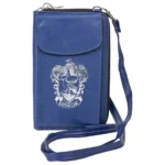 Sac harry potter ravenclaw 10 5 x 17 5 x 2 5 cm bleu fonce_8873. DIAYTAR COTE D'IVOIRE - Où Chaque Détail Fait la Différence. Parcourez notre sélection soignée et choisissez des articles qui rehaussent votre quotidien, du fonctionnel à l'esthétique.