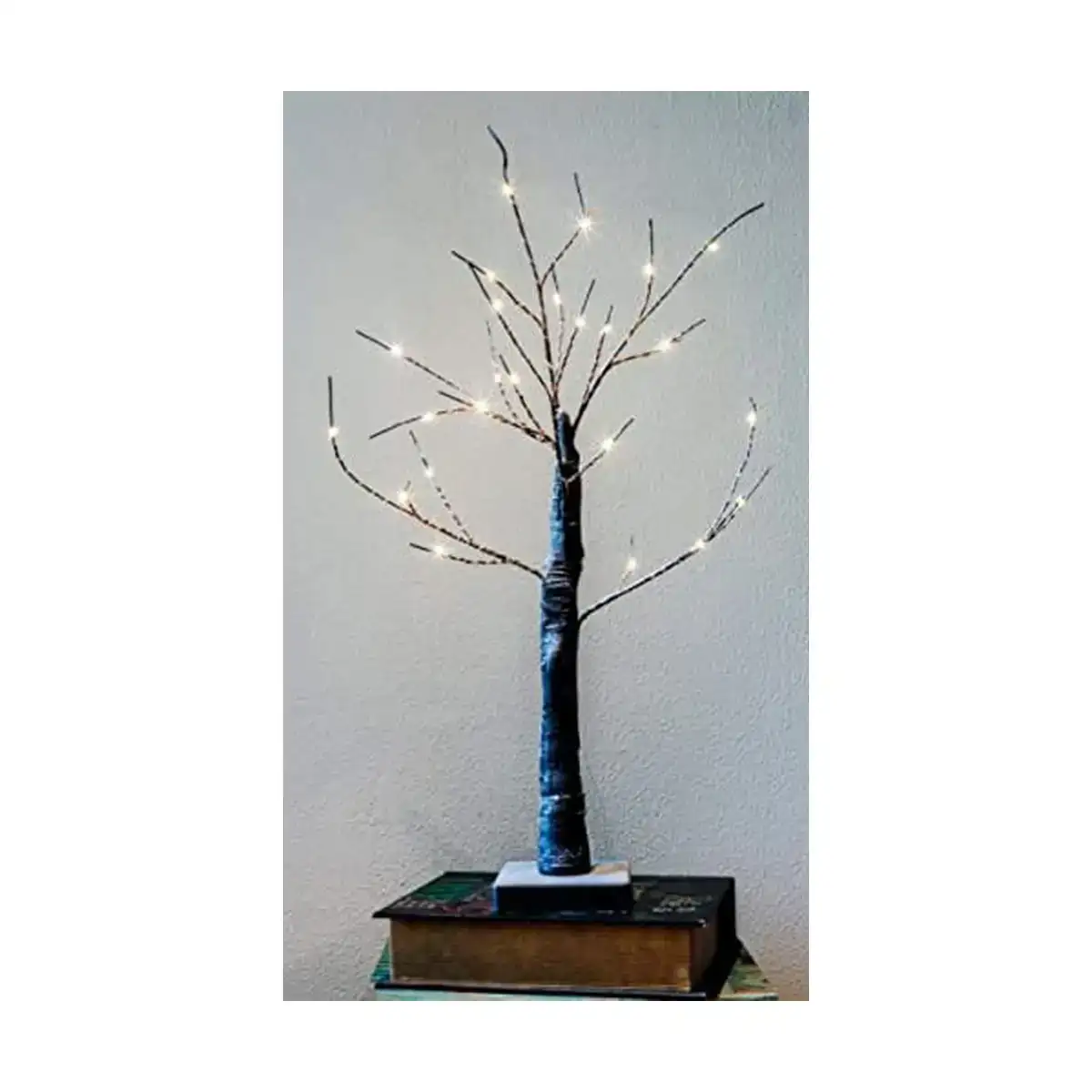 Sapin de noel edm 60 cm _1446. DIAYTAR COTE D'IVOIRE - Là où Choisir est un Acte d'Amour pour la Culture Côte d'Ivoireaise. Explorez notre gamme et choisissez des produits qui célèbrent la richesse de notre patrimoine.